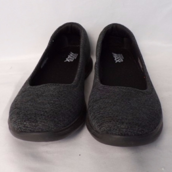 Skechers Performance Women's Go Step Lite Walking Shoe Brand Knit Fabric Import - Picture 5 of 5